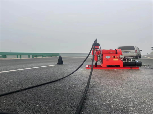 阳江马路路基路面开裂下沉注浆加固灌浆